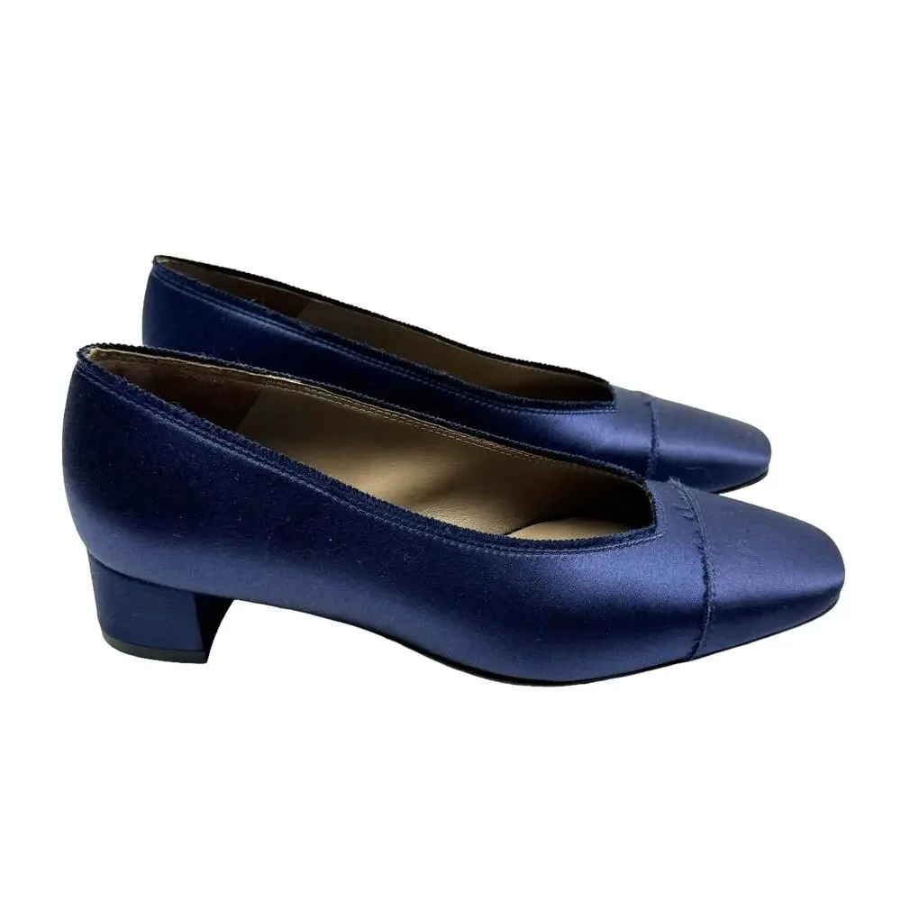 Pedro Garcia Eladia NEW 40 EU Navy Silk Satin Low Block Heel Slip On Pump $550